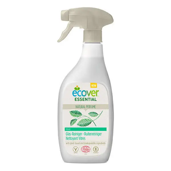 Bouteille de Spray Multi-Usage Ecover, design épuré, étiquette verte, idéal pour un nettoyage écologique des surfaces.